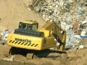 Экскаваторы KOMATSU хорошо себе показали в сложных условиях Выемка грунта разработка котлована 2