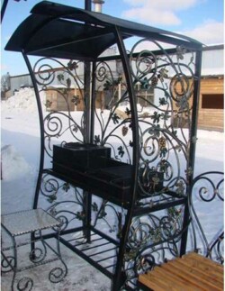 Большой уличный кованый мангал тип 12 Большой уличный кованый мангал тип 12 художественная ковка