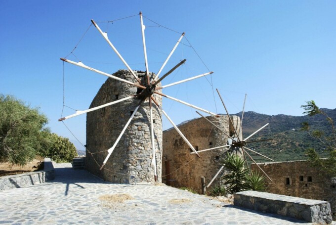 Плато Лассити и его мельницы Плато Лассити и его мельницы